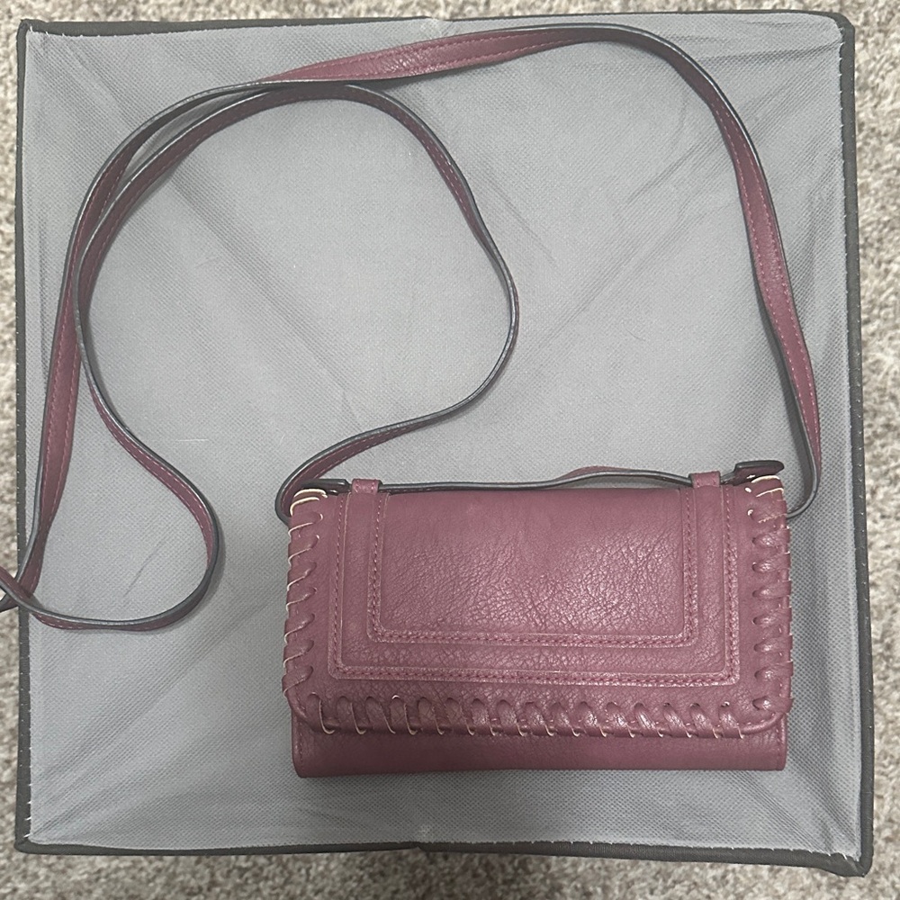 Elegant Purple Leather Crossbody Bag